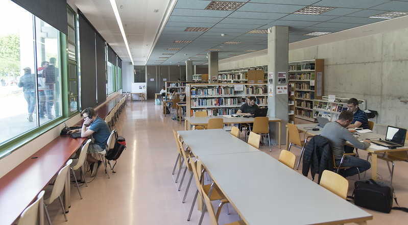 Biblioteca de Pla de la Massa - Igualada